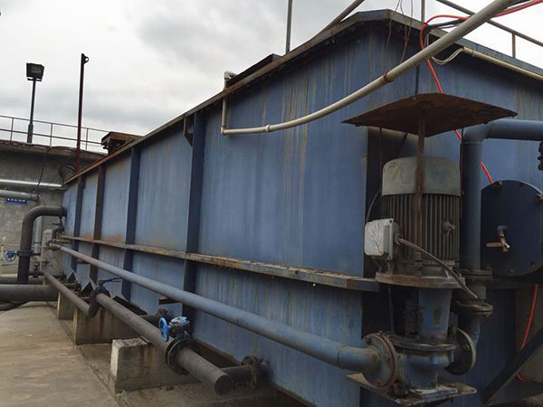 寧波牡牛集團(tuán)平流式溶氣氣浮機(jī)使用現(xiàn)場(chǎng)